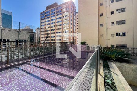 Studio para alugar com 43m², 1 quarto e 1 vaga Studio para alugar com 43m², 1 quarto e 1 vagaPiscina