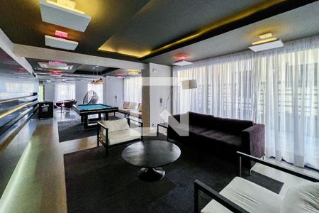 Studio para alugar com 43m², 1 quarto e 1 vaga Studio para alugar com 43m², 1 quarto e 1 vagaSala de Jogos