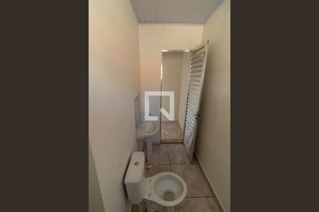 Casa para alugar com 90m², 1 quarto e 1 vaga Casa para alugar com 90m², 1 quarto e 1 vagaBanheiro