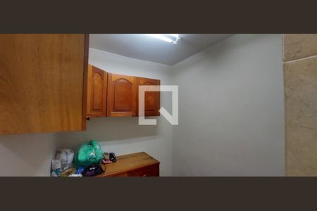Apartamento à venda com 156m², 5 quartos e 2 vagas Apartamento à venda com 156m², 5 quartos e 2 vagasQuarto 4 colaborador
