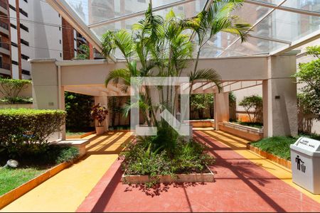 Apartamento à venda com 171m², 4 quartos e 3 vagasÁrea comum - Churrasqueira