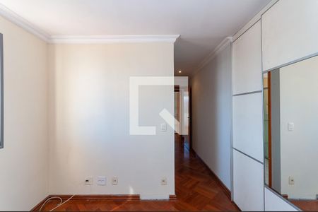 Apartamento à venda com 171m², 4 quartos e 3 vagasQuarto 2 Suíte