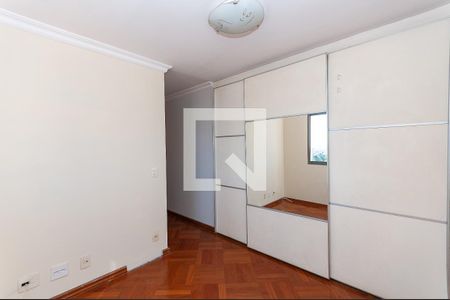 Apartamento à venda com 171m², 4 quartos e 3 vagasQuarto 2 Suíte