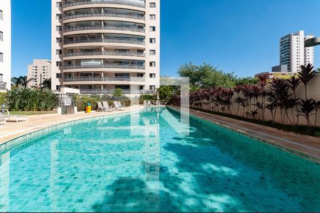 Apartamento à venda com 171m², 4 quartos e 3 vagasÁrea Comum - Piscina