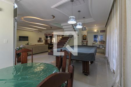 Sala de casa de condomínio à venda com 6 quartos, 700m² em Recreio dos Bandeirantes, Rio de Janeiro