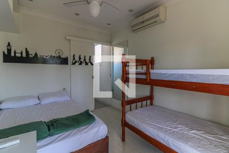 Casa de condomínio à venda com 700m², 6 quartos e 2 vagasSuíte 3 (Master)