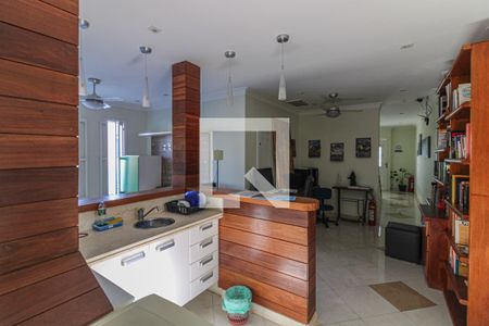 Casa de condomínio à venda com 700m², 6 quartos e 2 vagasSala/cozinha (Segundo andar)