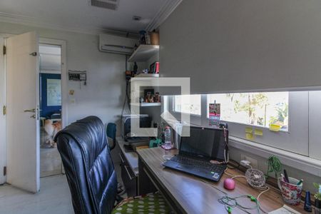 Casa de condomínio à venda com 700m², 6 quartos e 2 vagasEscritório 1