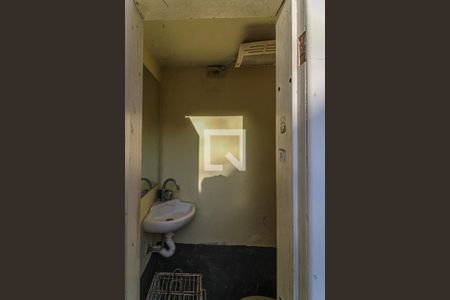 Casa de condomínio à venda com 700m², 6 quartos e 2 vagasÁrea externa - Lavabo