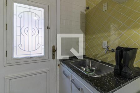 Casa de condomínio à venda com 700m², 6 quartos e 2 vagasCozinha e Área de Serviço