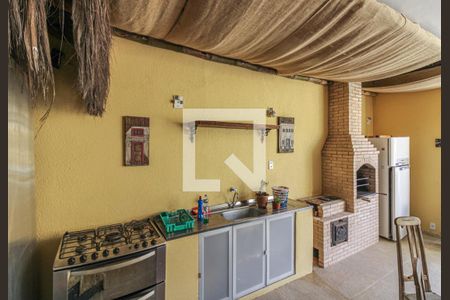 Casa de condomínio à venda com 700m², 6 quartos e 2 vagasÁrea externa - Área Gourmet