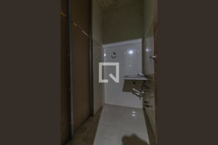 Casa de condomínio à venda com 700m², 6 quartos e 2 vagasEdícula - Suíte - Banheiro