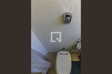 Casa de condomínio à venda com 700m², 6 quartos e 2 vagasSuíte 6 - Banheiro