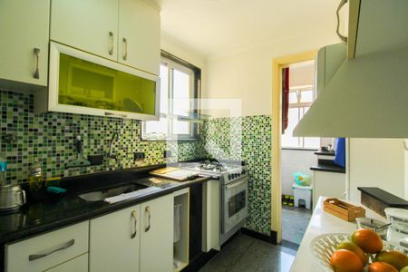 Apartamento à venda com 68m², 2 quartos e 1 vagaCozinha 