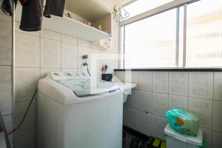Apartamento à venda com 68m², 2 quartos e 1 vagaÁrea de serviço 