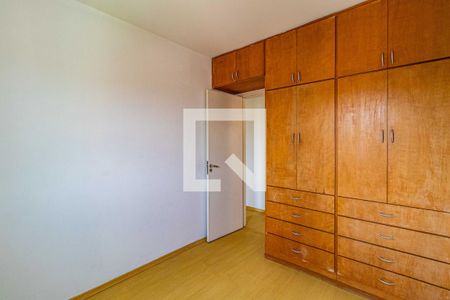 Apartamento à venda com 55m², 2 quartos e 1 vagaQuarto 02