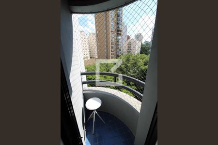 Apartamento para alugar com 31m², 1 quarto e 1 vagaVaranda