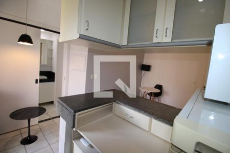 Apartamento para alugar com 31m², 1 quarto e 1 vagaCozinha - Armários