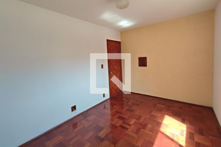 Apartamento à venda com 62m², 2 quartos e 1 vagaSala