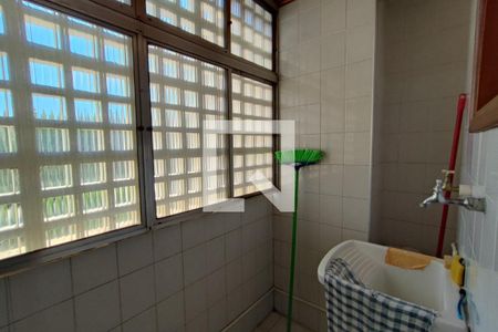 Apartamento à venda com 62m², 2 quartos e 1 vagaÁrea de Serviço