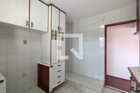 Apartamento à venda com 62m², 2 quartos e 1 vagaCozinha