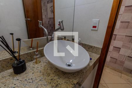 Lavabo de casa à venda com 3 quartos, 120m² em Vila Santa Lucia, São Paulo