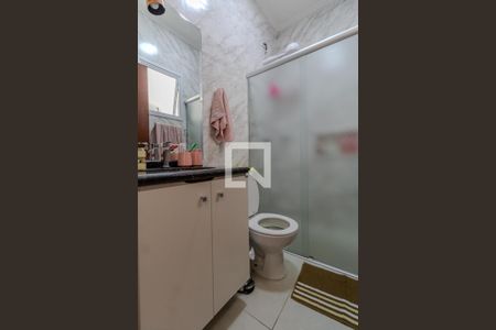 Casa à venda com 120m², 3 quartos e 2 vagas Casa à venda com 120m², 3 quartos e 2 vagasBanheiro