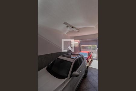 Casa à venda com 120m², 3 quartos e 2 vagas Casa à venda com 120m², 3 quartos e 2 vagasGaragem