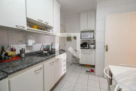 Apartamento à venda com 90m², 3 quartos e 2 vagasCozinha