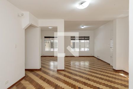 Sala de casa para alugar com 4 quartos, 200m² em Jardim Petropolis, São Paulo