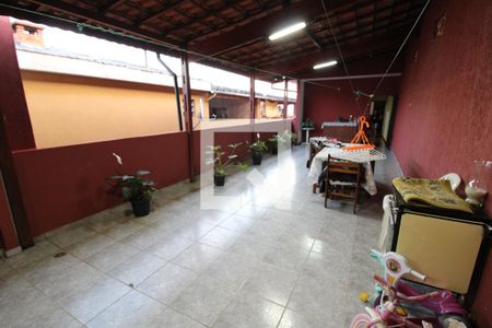 Casa à venda com 200m², 4 quartos e 2 vagasQuintal
