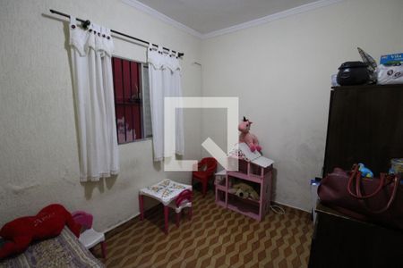 Quarto 2 de casa para alugar com 4 quartos, 200m² em Vila Constança, São Paulo