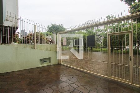 Casa à venda com 374m², 5 quartos e 6 vagasPatio