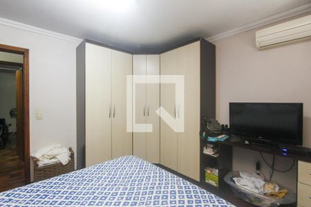 Casa à venda com 374m², 5 quartos e 6 vagasQuarto 3