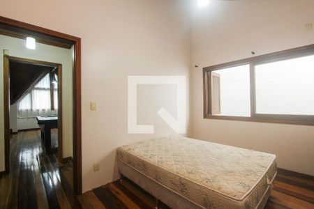 Casa à venda com 374m², 5 quartos e 6 vagasQuarto 5