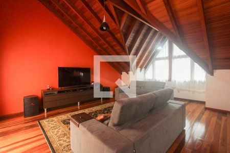 Casa à venda com 374m², 5 quartos e 6 vagasSala 2
