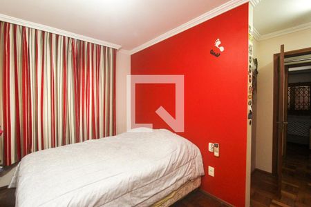 Casa à venda com 374m², 5 quartos e 6 vagasQuarto 4