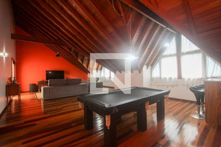 Casa à venda com 374m², 5 quartos e 6 vagasSala 2