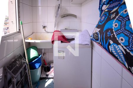 Apartamento à venda com 80m², 3 quartos e 2 vagas Apartamento à venda com 80m², 3 quartos e 2 vagasÁrea de Serviço