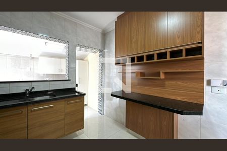 Casa para alugar com 180m², 3 quartos e 2 vagas Casa para alugar com 180m², 3 quartos e 2 vagasCozinha