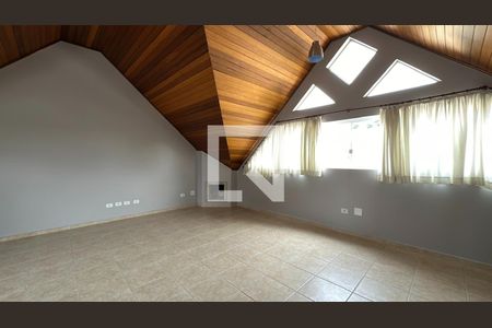 Casa para alugar com 180m², 3 quartos e 2 vagas Casa para alugar com 180m², 3 quartos e 2 vagasQuarto ultimo andar