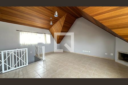 Casa para alugar com 180m², 3 quartos e 2 vagas Casa para alugar com 180m², 3 quartos e 2 vagasQuarto ultimo andar
