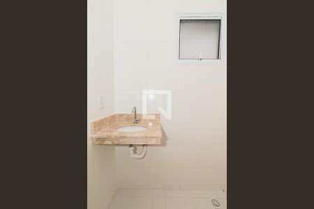 Banheiro de apartamento à venda com 1 quarto, 26m² em Vila Nova Mazzei, São Paulo