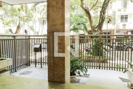 Apartamento para alugar com 110m², 3 quartos e 1 vaga Apartamento para alugar com 110m², 3 quartos e 1 vagaHall de entrada