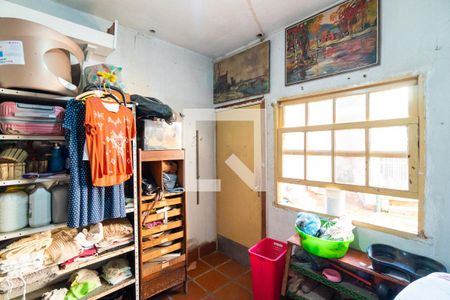 Casa à venda com 446m², 2 quartos e 4 vagasQuarto de Serviço 1