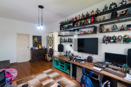 Casa à venda com 446m², 2 quartos e 4 vagasSala 2