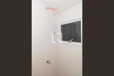 Banheiro de apartamento à venda com 1 quarto, 28m² em Vila Nova Mazzei, São Paulo