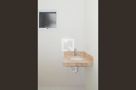 Banheiro de apartamento à venda com 1 quarto, 28m² em Vila Nova Mazzei, São Paulo