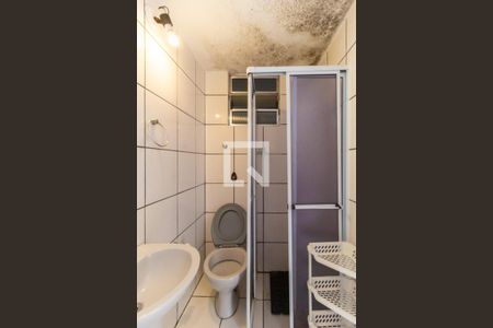 Banheiro  de apartamento à venda com 1 quarto, 40m² em Liberdade, São Paulo