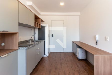 Cozinha de kitnet/studio à venda com 1 quarto, 23m² em Consolação, São Paulo